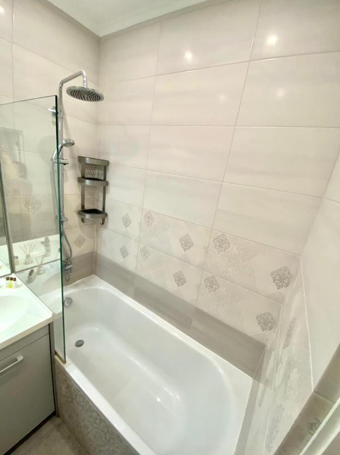 Vip Apartment In Odessa Zewnętrze zdjęcie