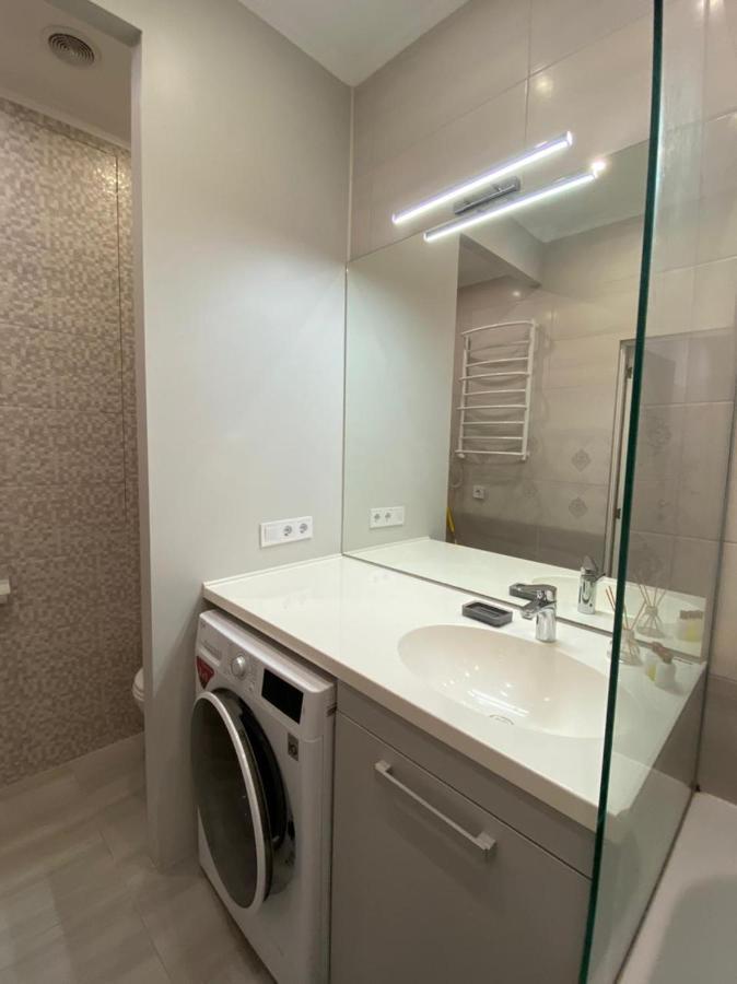 Vip Apartment In Odessa Zewnętrze zdjęcie