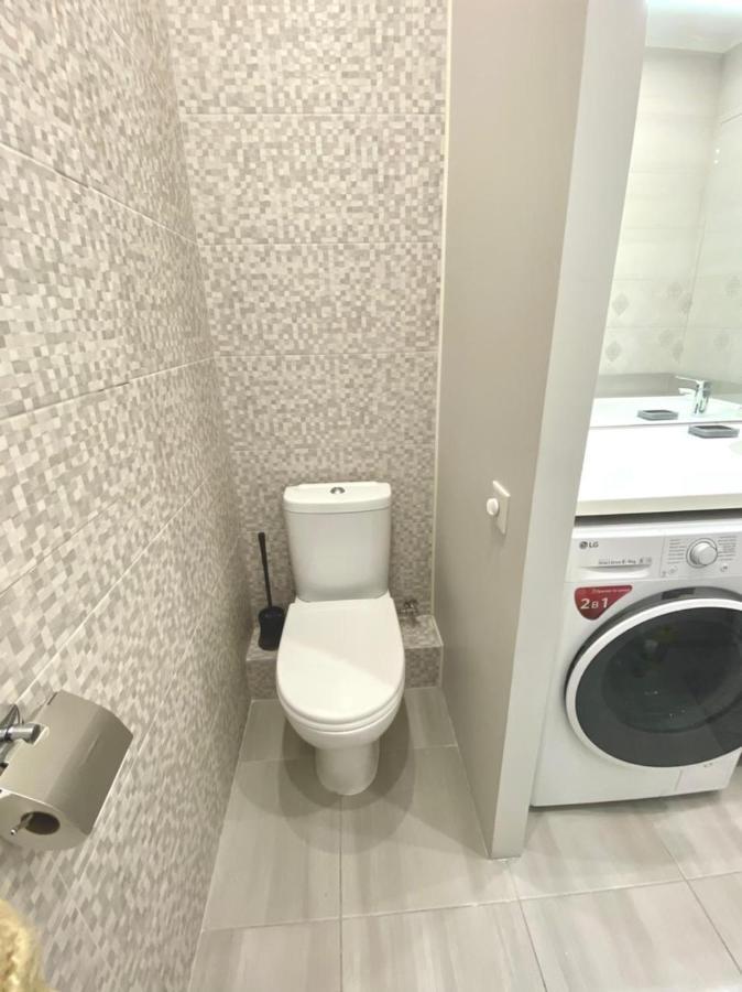 Vip Apartment In Odessa Zewnętrze zdjęcie