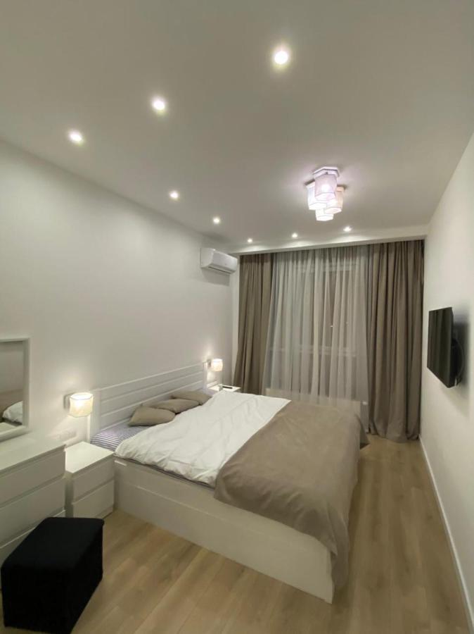 Vip Apartment In Odessa Zewnętrze zdjęcie