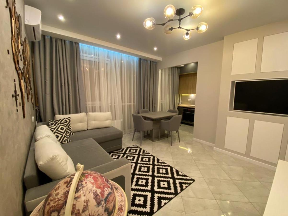 Vip Apartment In Odessa Zewnętrze zdjęcie
